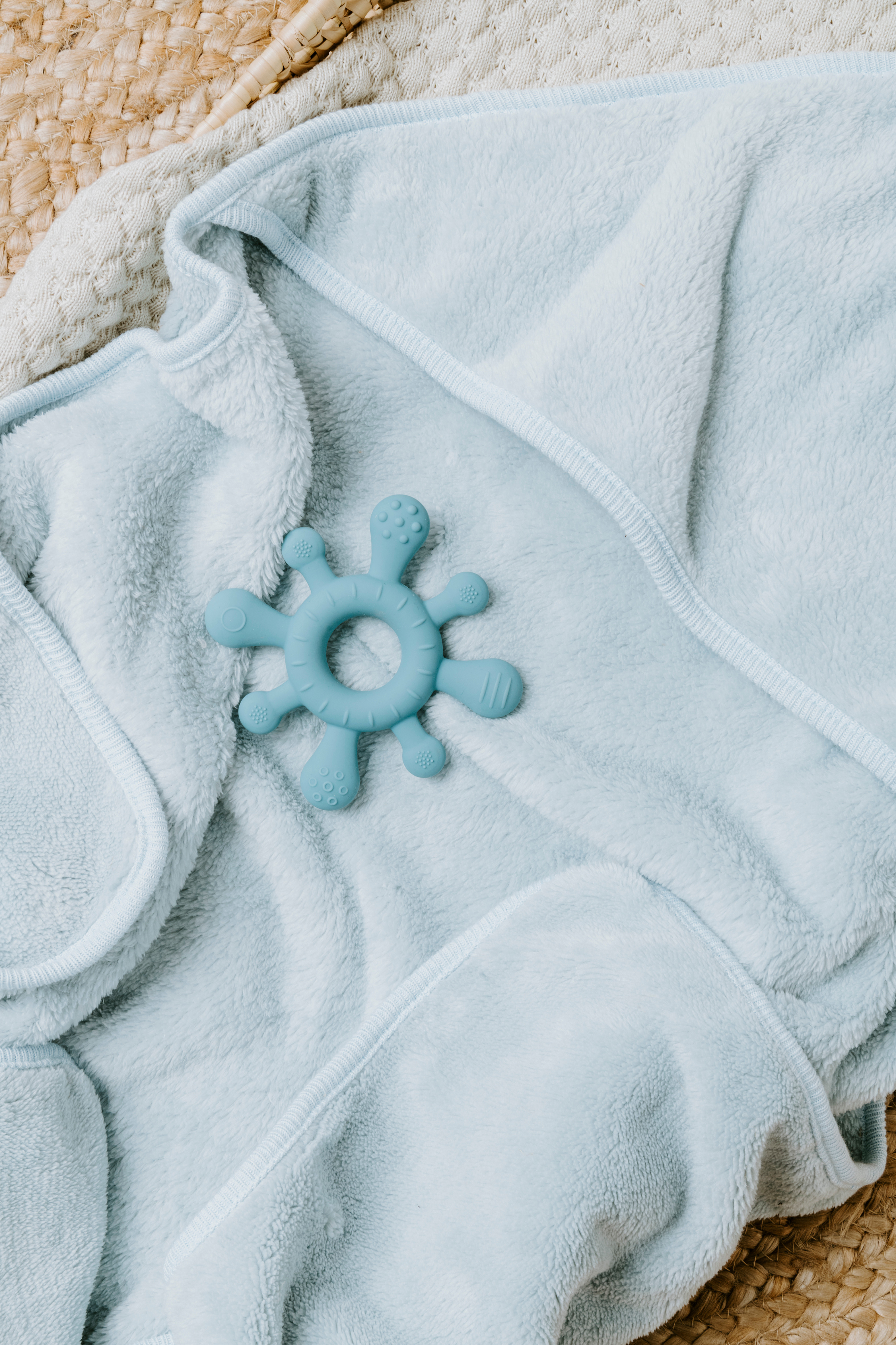 Hooded baby blanket Cozy misty blue