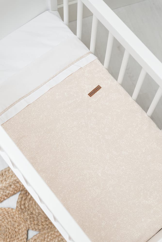 Baby crib sheet knitted ribbon gold-ivory melee/white