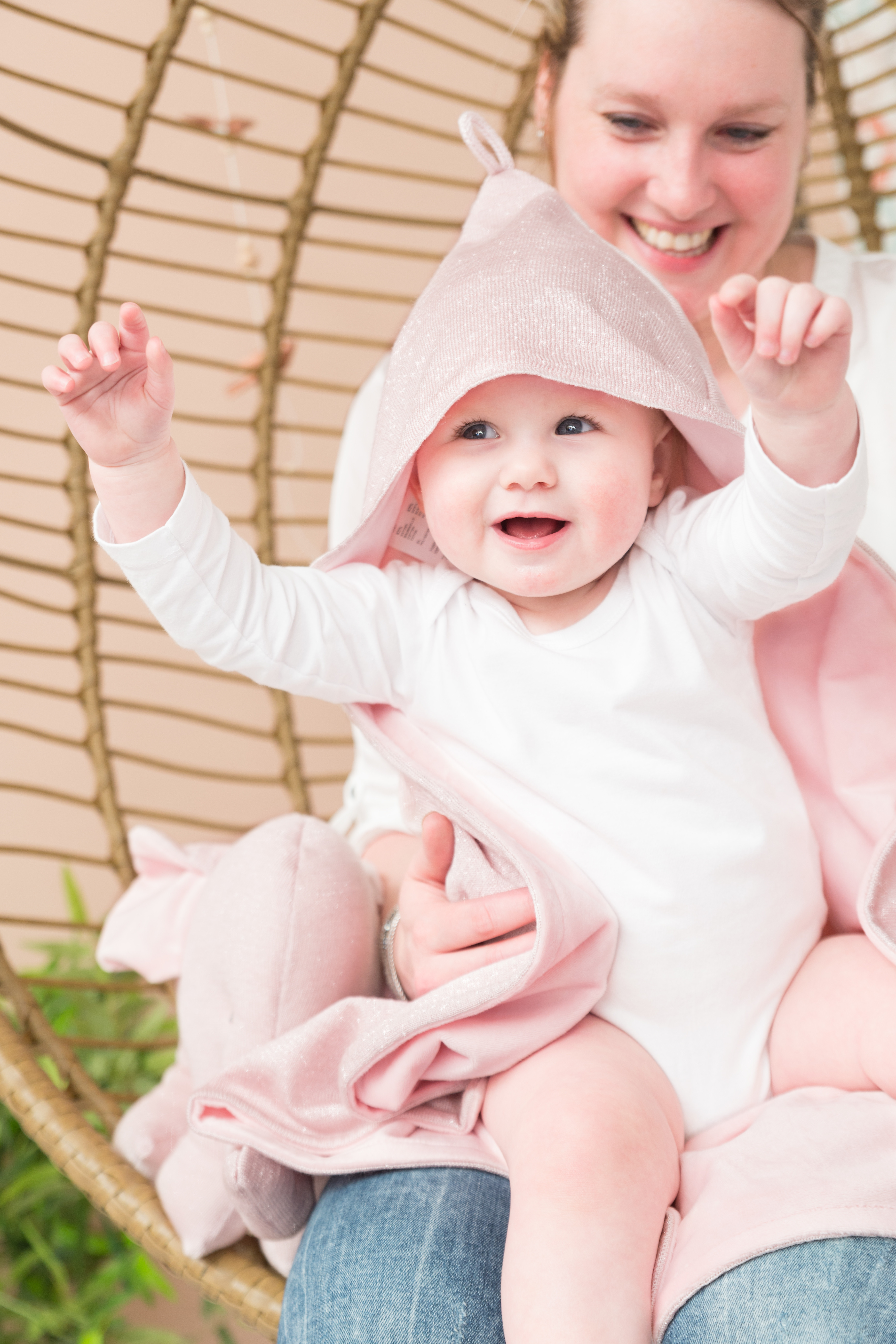 Hooded baby blanket soft Sparkle silver-pink melee